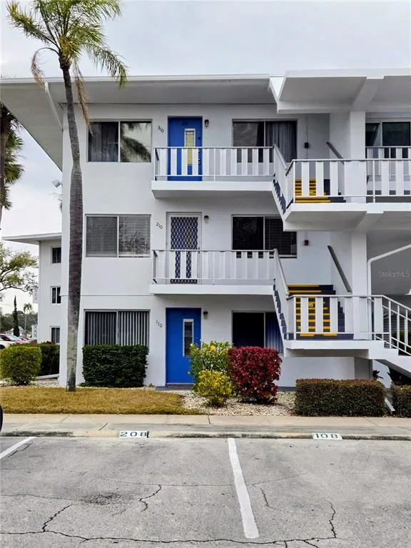 11251 80TH AVENUE # 310, SEMINOLE, FL 33772