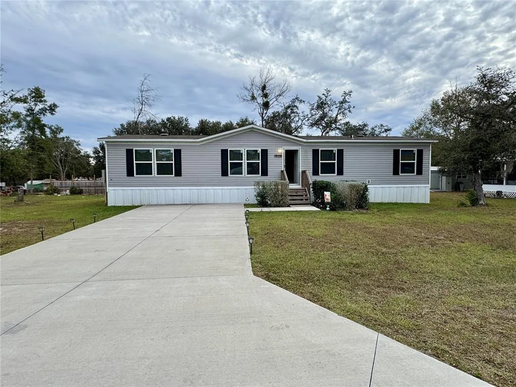 18472 SE 58TH PLACE, OCKLAWAHA, FL 32179