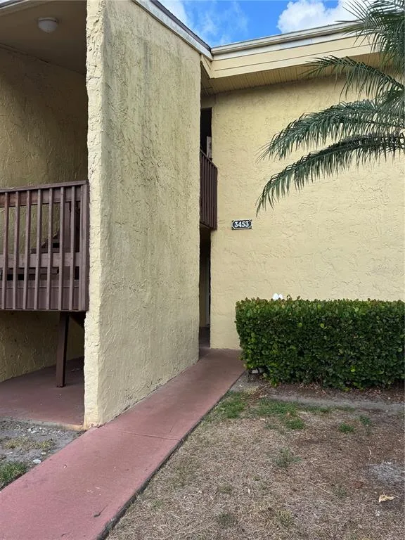 3453 CLARK # 252, SARASOTA, FL 34231