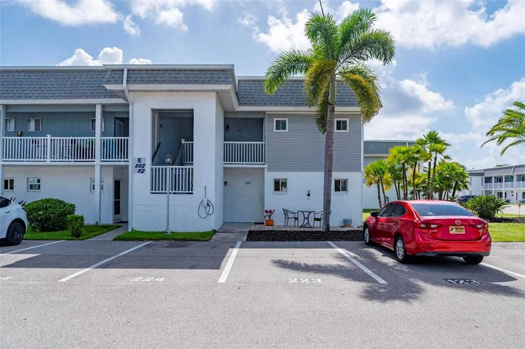 22375 EDGEWATER DRIVE # 123, PORT CHARLOTTE, FL 33980
