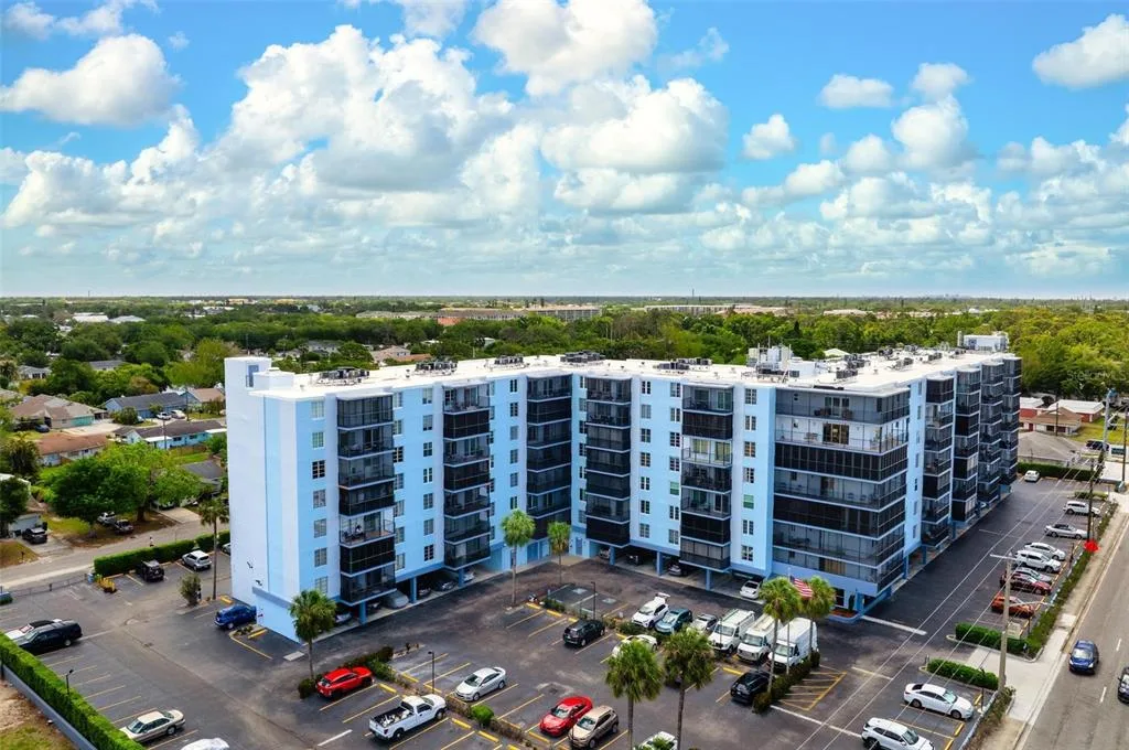 2901 26TH STREET W # 303, BRADENTON, FL 34205