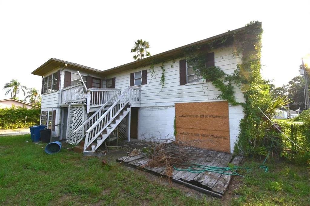 613 CHESTNUT STREET, OLDSMAR, FL 34677