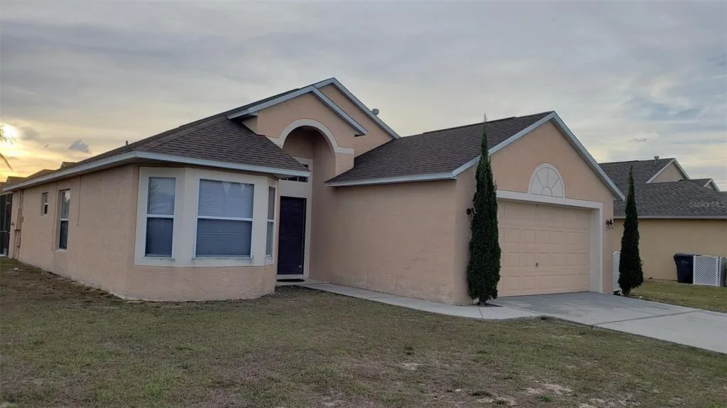 636 MAJESTY DRIVE, DAVENPORT, FL 33837