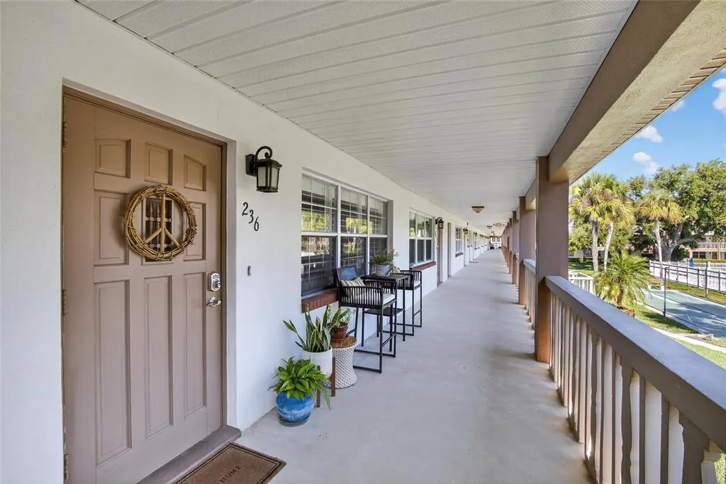 650 PINELLAS POINT DRIVE S # 236, ST PETERSBURG, FL 33705