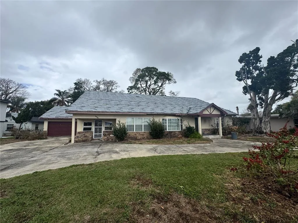1450 W LAKE CANNON DRIVE NW, WINTER HAVEN, FL 33881