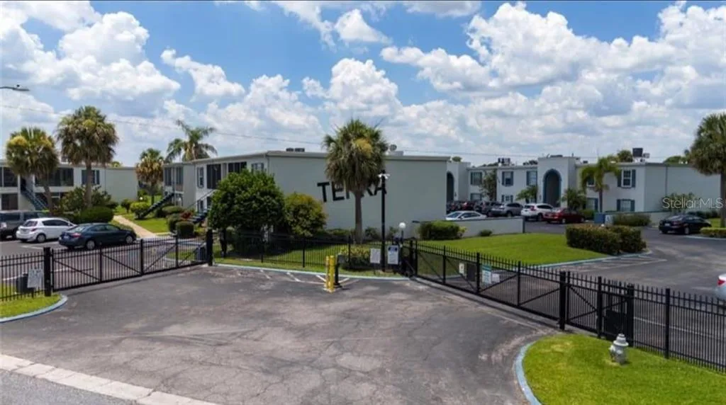 1006 PLANTATION DRIVE # F9, KISSIMMEE, FL 34741