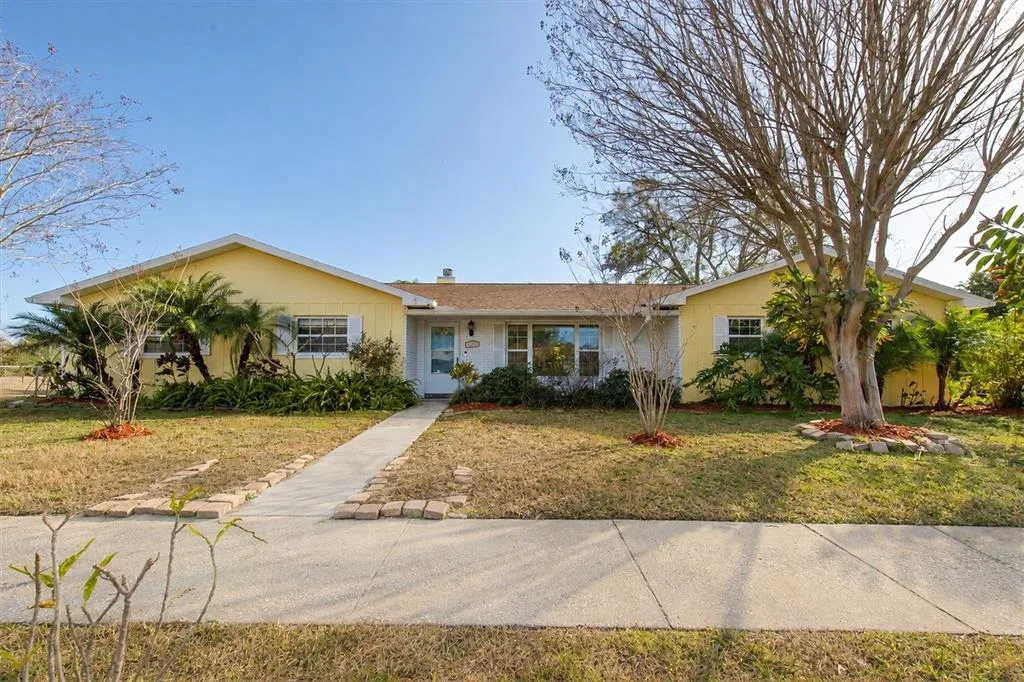 13400 91ST AVENUE, SEMINOLE, FL 33776
