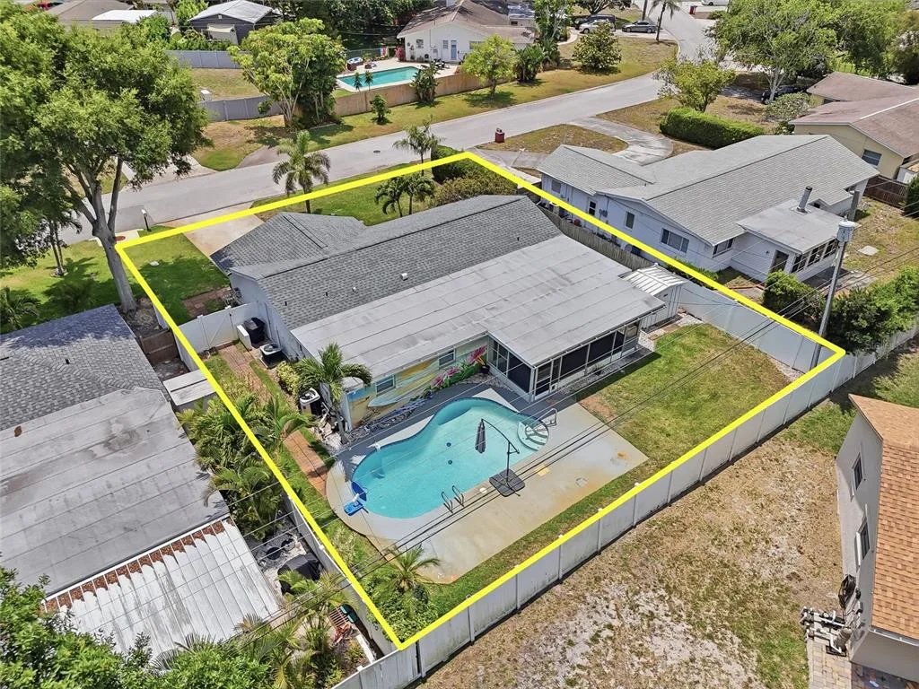 14161 HETRICK CIRCLE N, LARGO, FL 33774