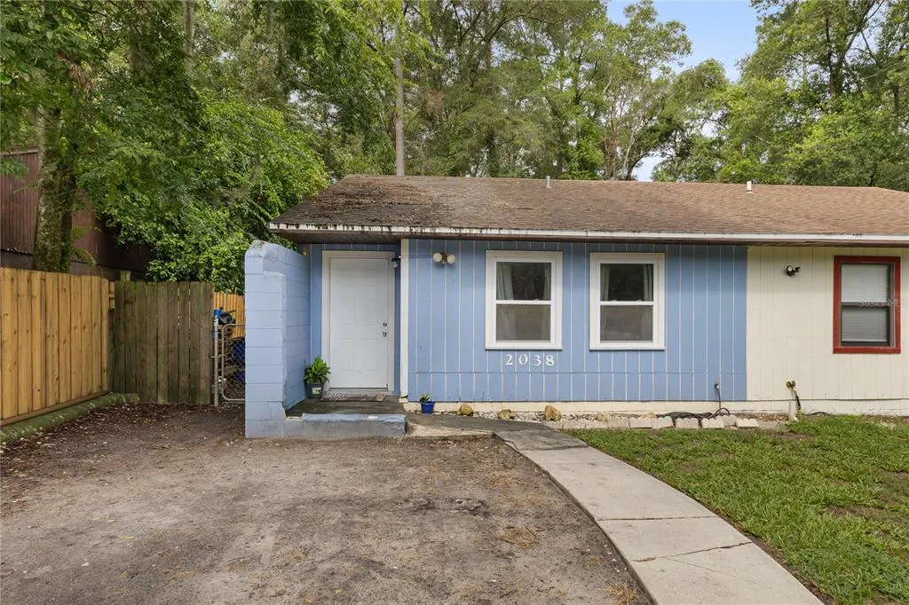 2038 SW 70TH TERRACE, GAINESVILLE, FL 32607