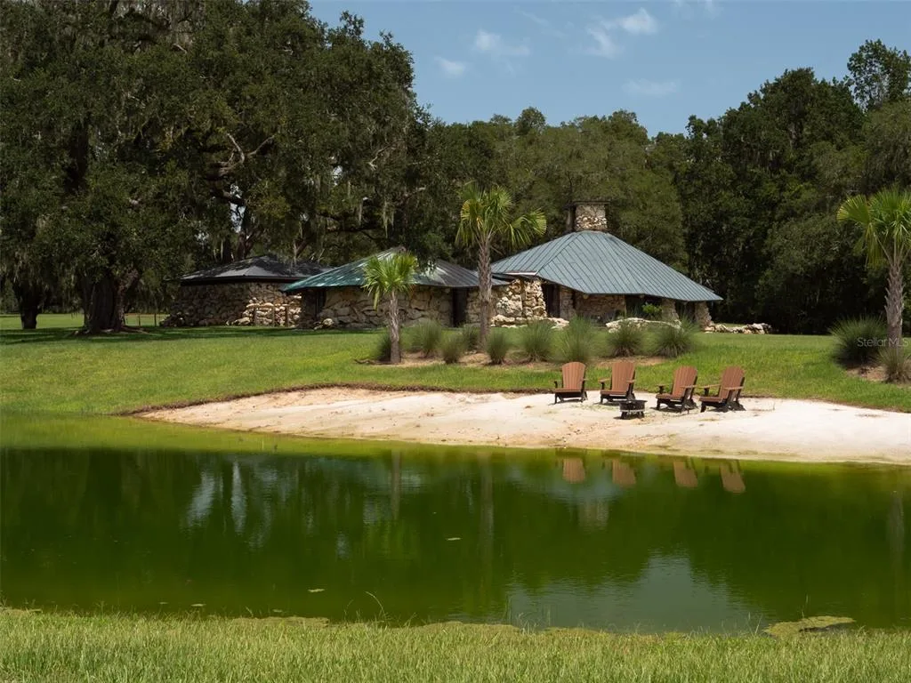 8351 NW 110TH STREET, REDDICK, FL 32686
