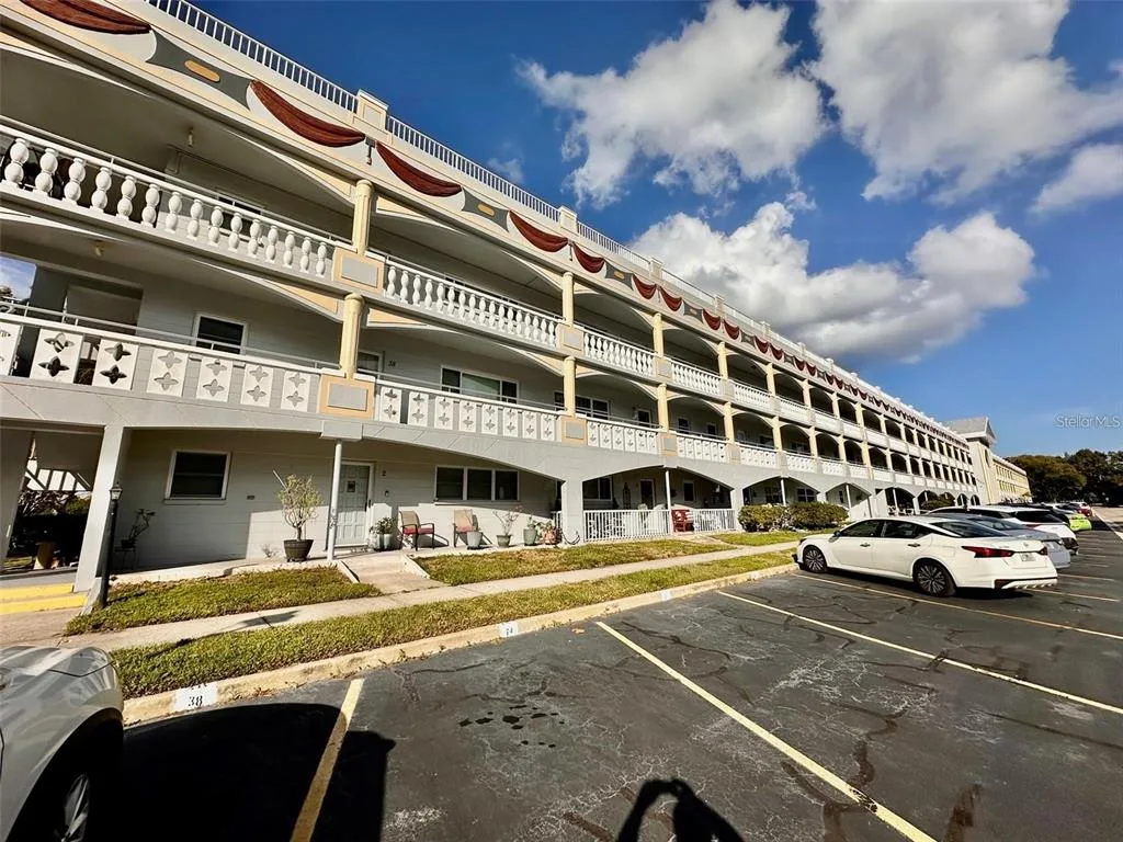 2460 FRANCISCAN DRIVE # 76, CLEARWATER, FL 33763