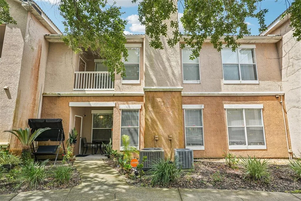 10505 VILLA VIEW CIRCLE, TAMPA, FL 33647