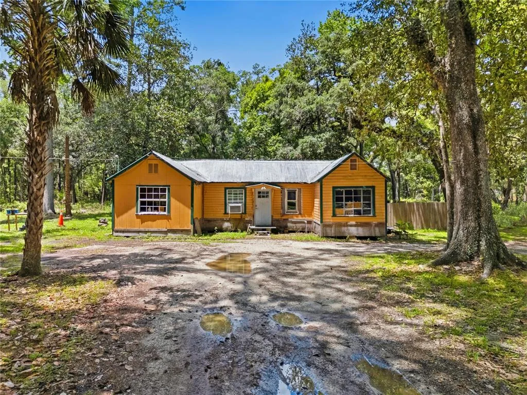19199 FORT DADE AVENUE, BROOKSVILLE, FL 34601