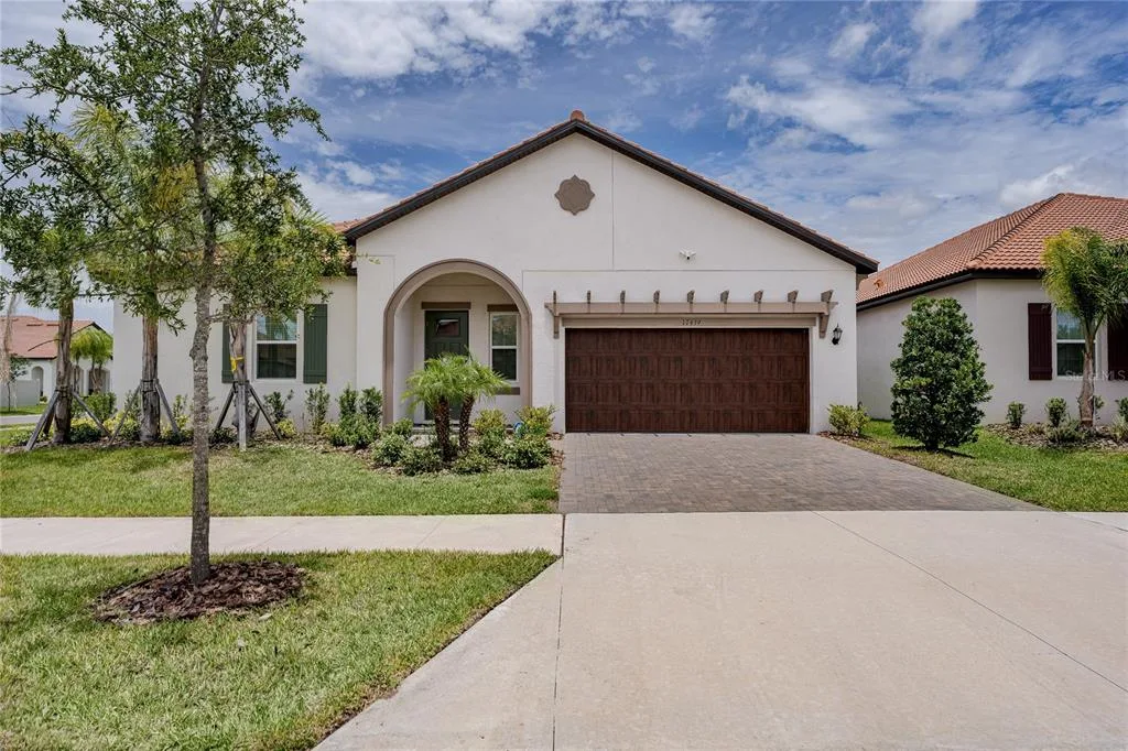 17439 HOLLY WELL AVENUE, WIMAUMA, FL 33598