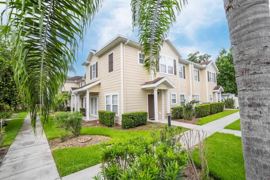 2901 EDENSHIRE WAY # 104, KISSIMMEE, FL 34746