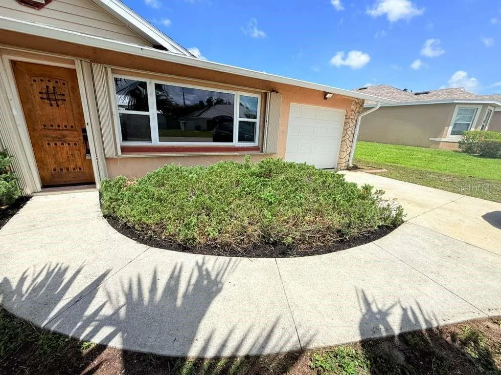 4418 SW 1ST AVENUE, CAPE CORAL, FL 33914