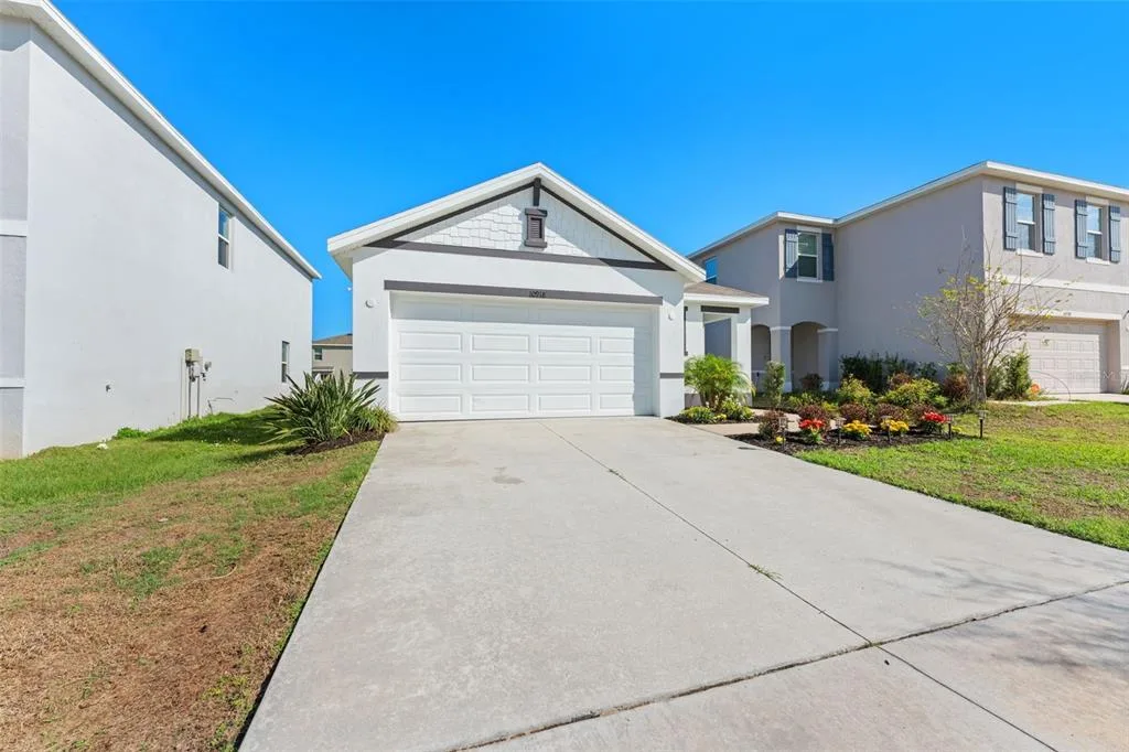 10918 TRAILING VINE DRIVE, TAMPA, FL 33610