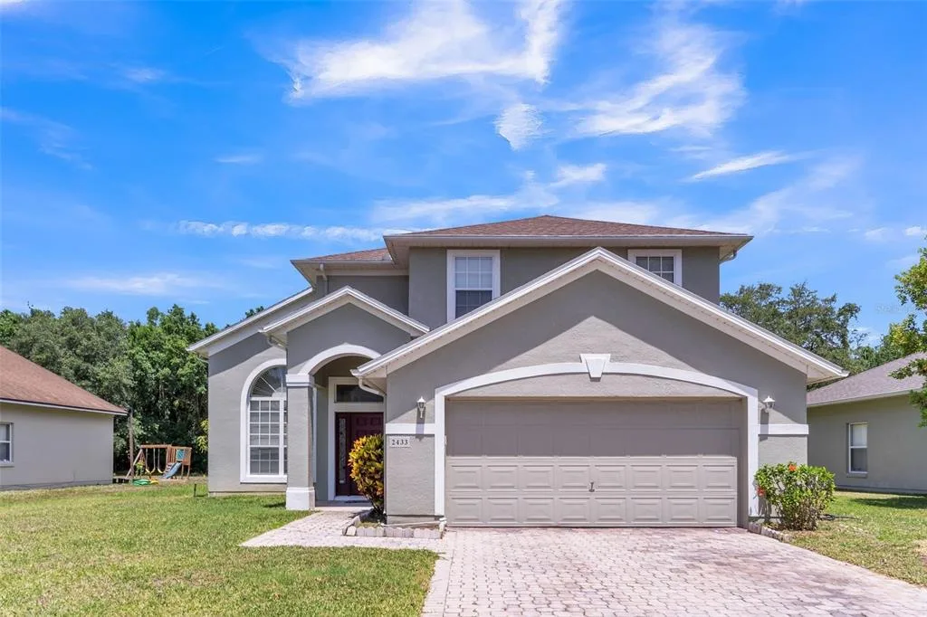 2433 HURON CIRCLE, KISSIMMEE, FL 34746