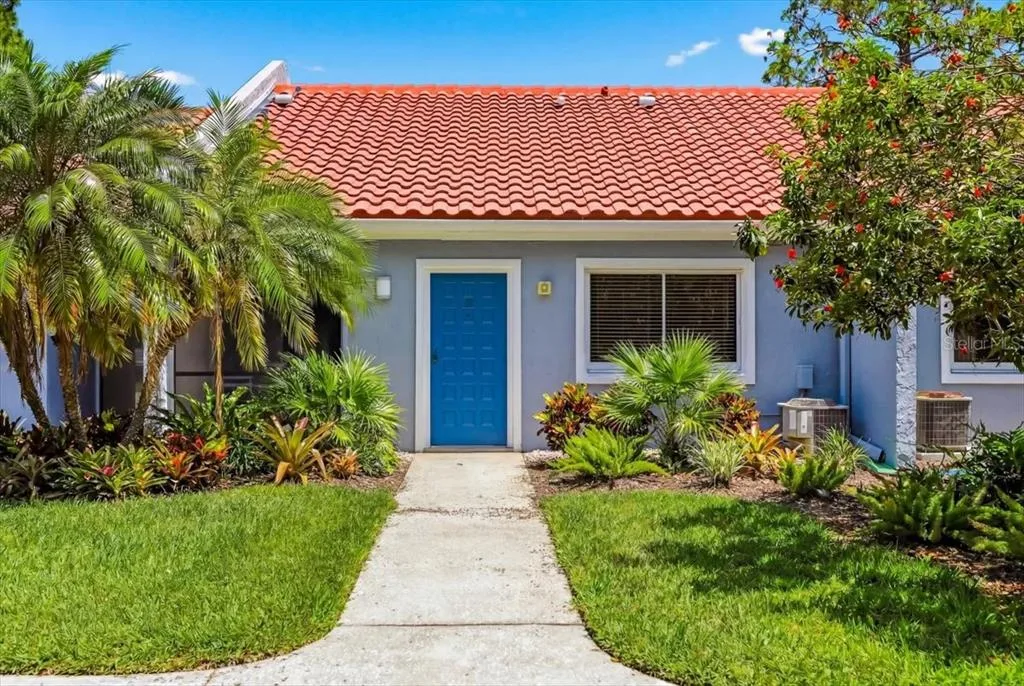 4540 BEE RIDGE ROAD # Villa 1, SARASOTA, FL 34233
