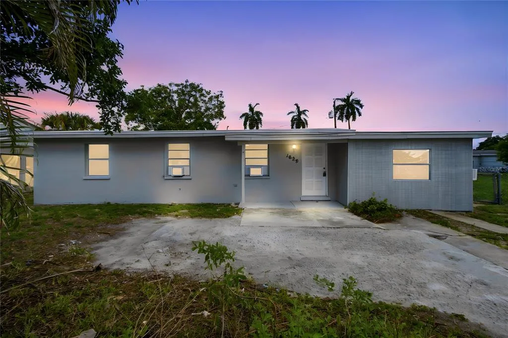 1629 PAWNEE STREET, FORT MYERS, FL 33916