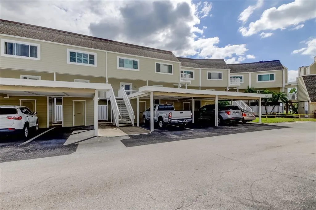 433 PAULA DRIVE S # 27, DUNEDIN, FL 34698