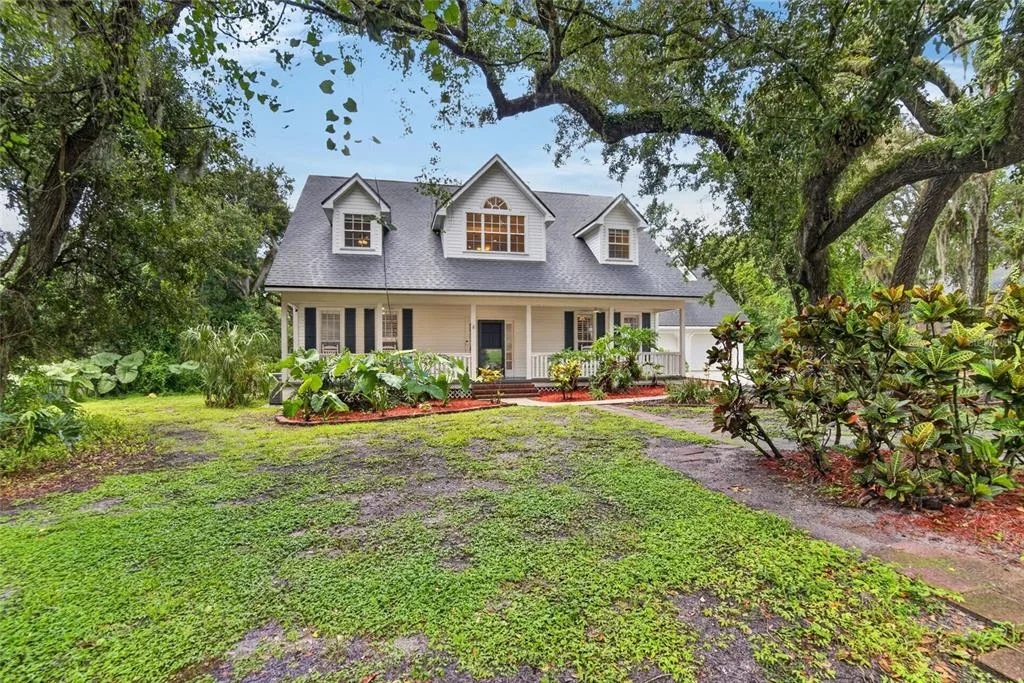 1701 COTTAGE OAKS COURT, BRANDON, FL 33510