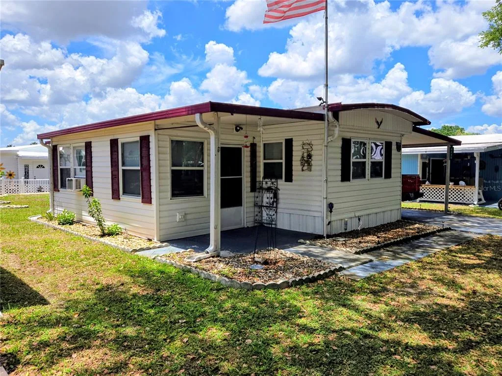 6235 PARKSEND LANE, ZEPHYRHILLS, FL 33542