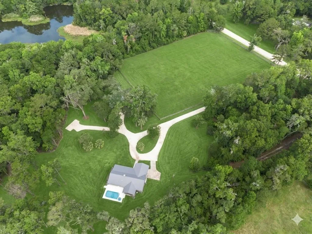 14810 NW 185 STREET, WILLISTON, FL 32696