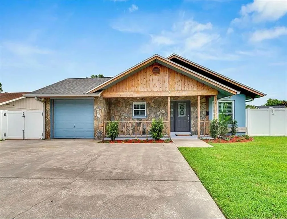 1101 E CALHOUN STREET, PLANT CITY, FL 33563