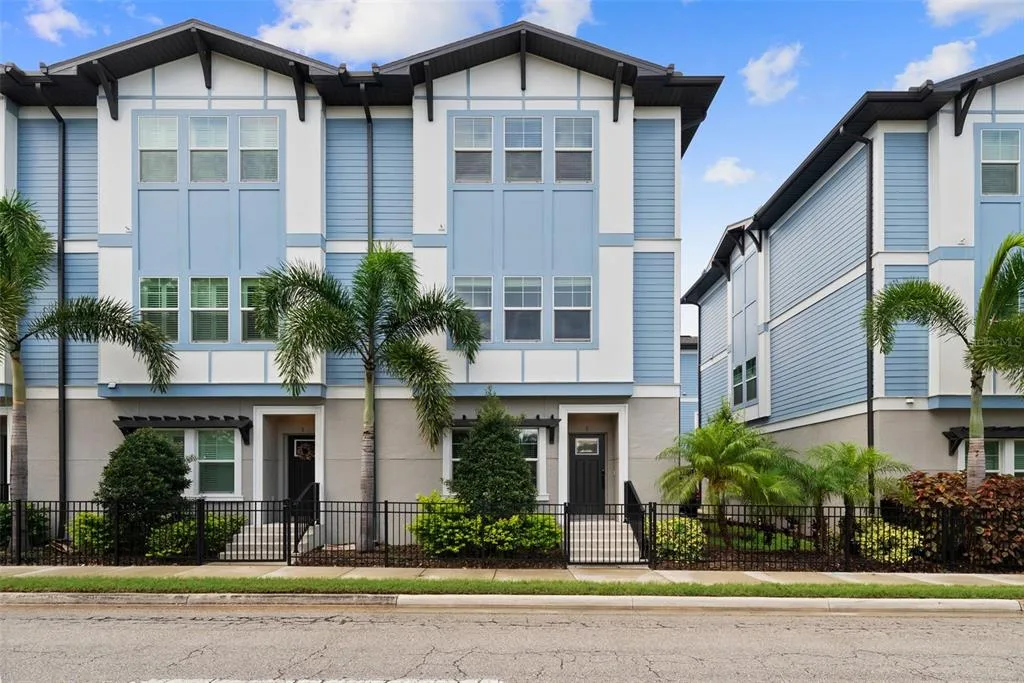 3122 W AZEELE STREET # 3, TAMPA, FL 33609