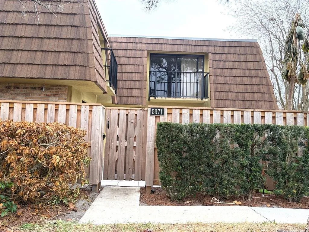 5371 BAMBOO COURT # 401, ORLANDO, FL 32811