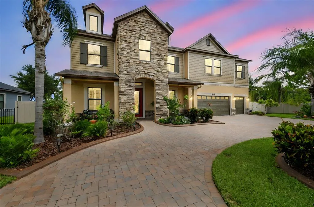 2566 LAKE MANOR DRIVE, LAND O LAKES, FL 34639
