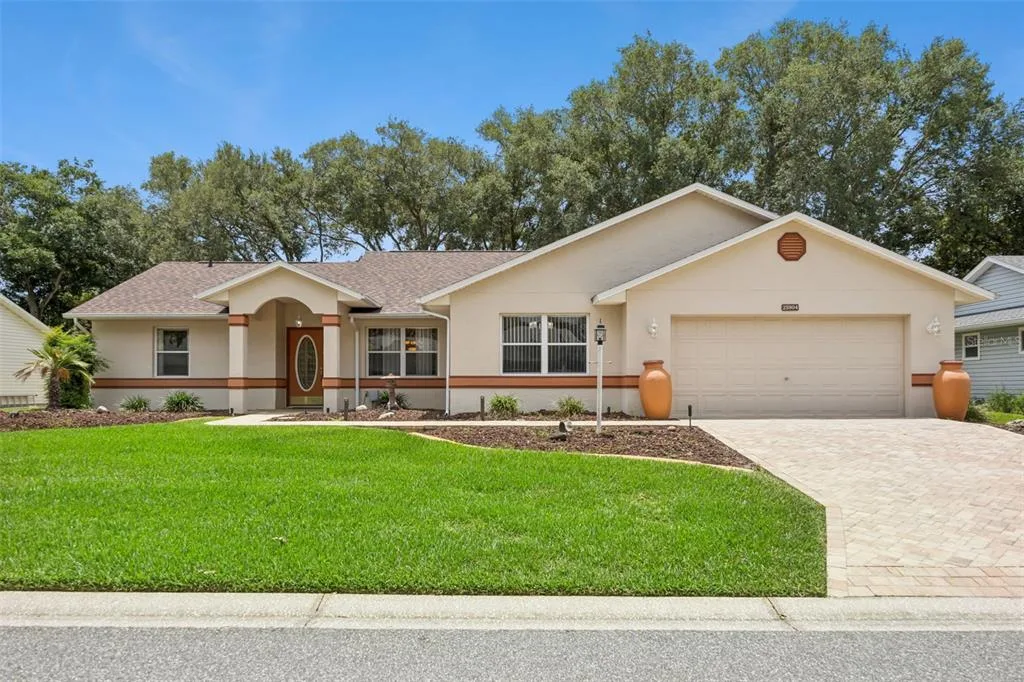 25904 NEWCOMBE CIRCLE, LEESBURG, FL 34748