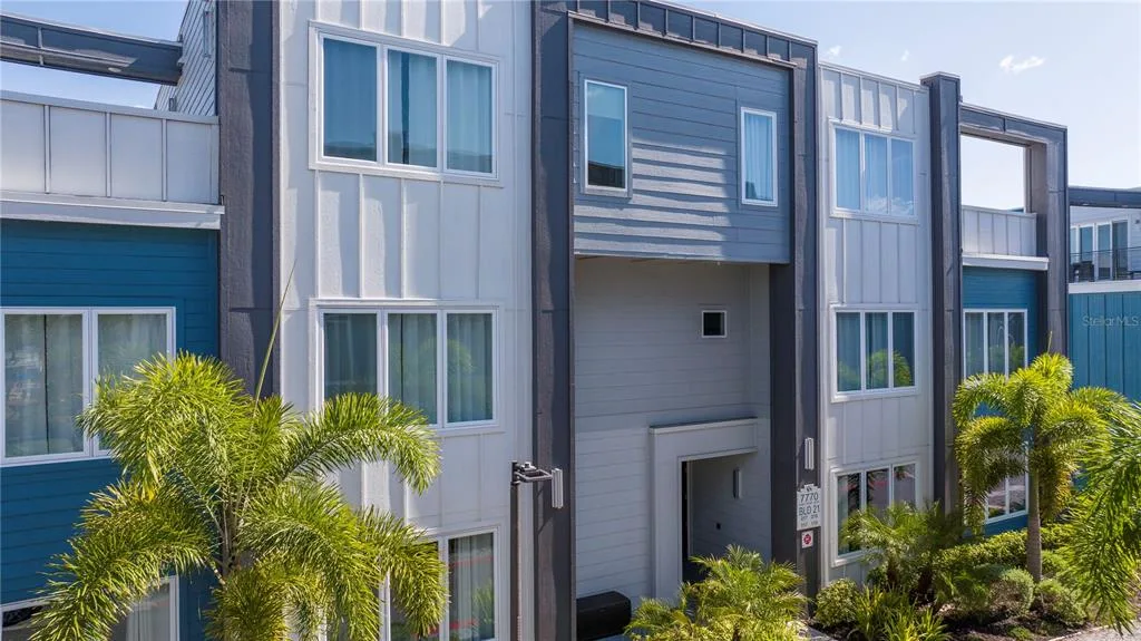 7770 SANDY RIDGE DRIVE # 219, REUNION, FL 34747