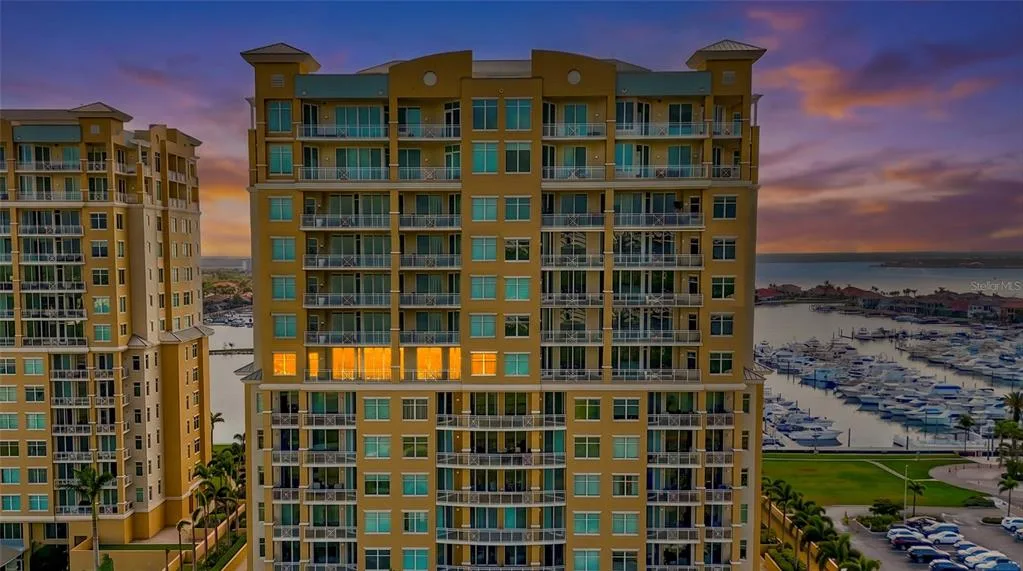 130 RIVIERA DUNES WAY # 804, PALMETTO, FL 34221