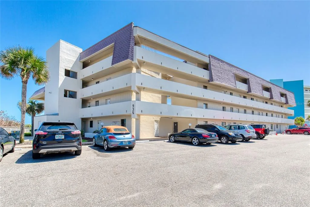 935 OCEAN SHORE BOULEVARD # 303, ORMOND BEACH, FL 32176
