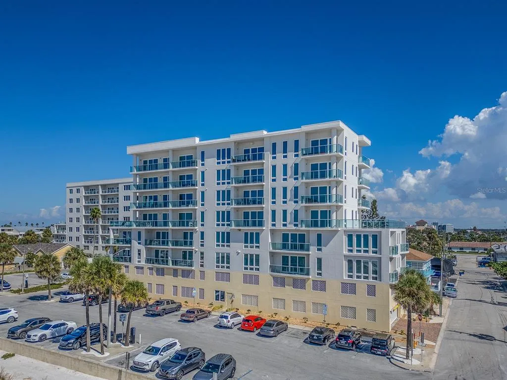 15 AVALON STREET # 403, CLEARWATER BEACH, FL 33767