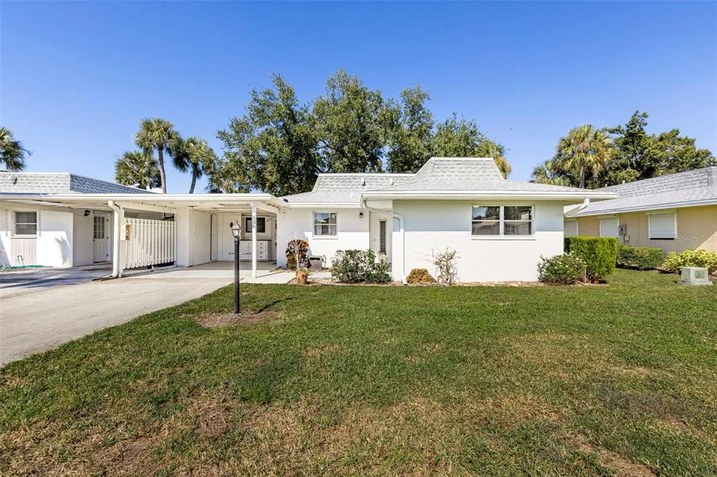 536 PANGOLA DRIVE, NORTH FORT MYERS, FL 33903