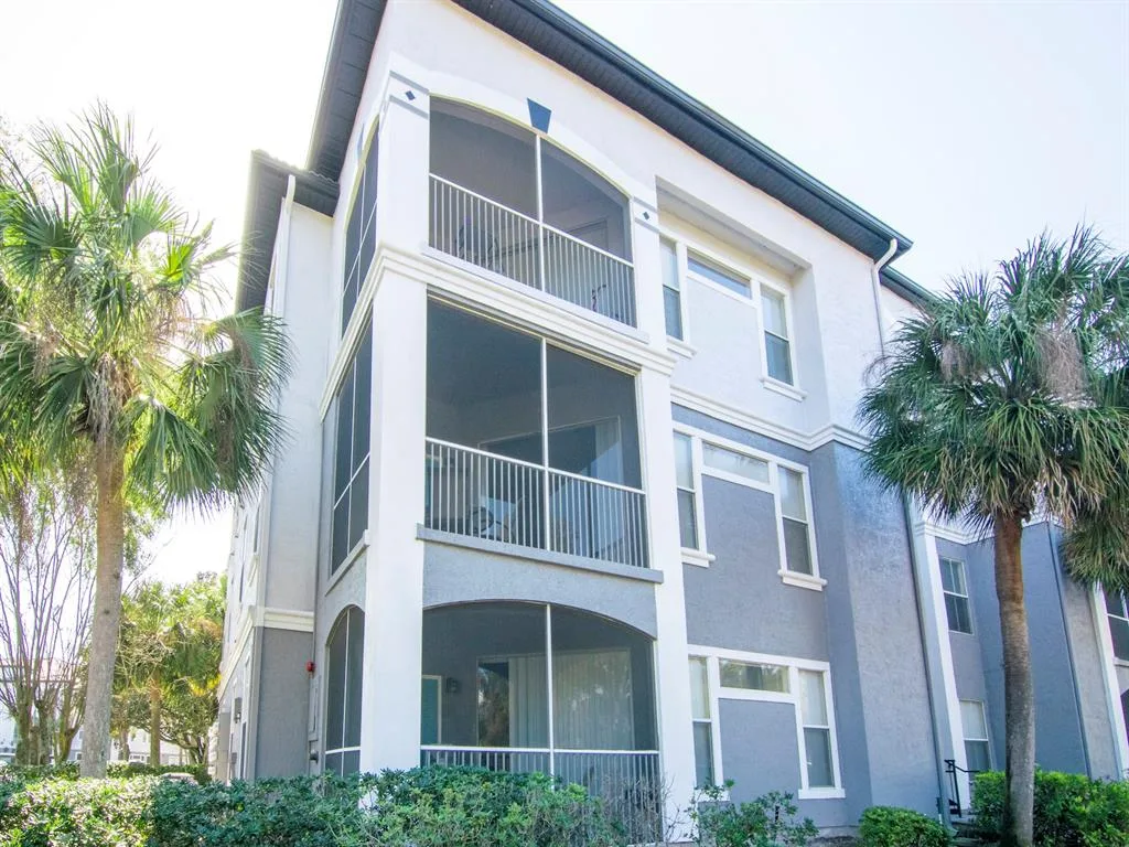 5815 LEGACY CRESCENT PLACE # 202, RIVERVIEW, FL 33578