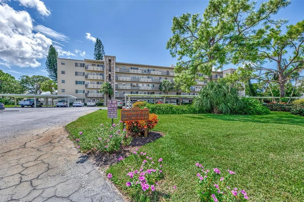 4460 IRONWOOD CIRCLE # 102A, BRADENTON, FL 34209