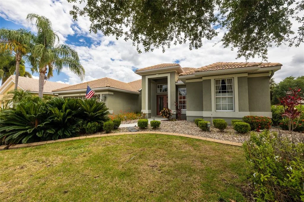 6171 PALOMINO CIRCLE, BRADENTON, FL 34201
