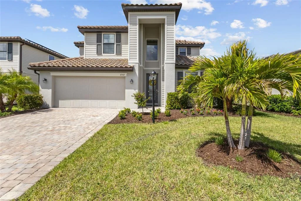 6542 CLAIRBORNE LANE, BRADENTON, FL 34211