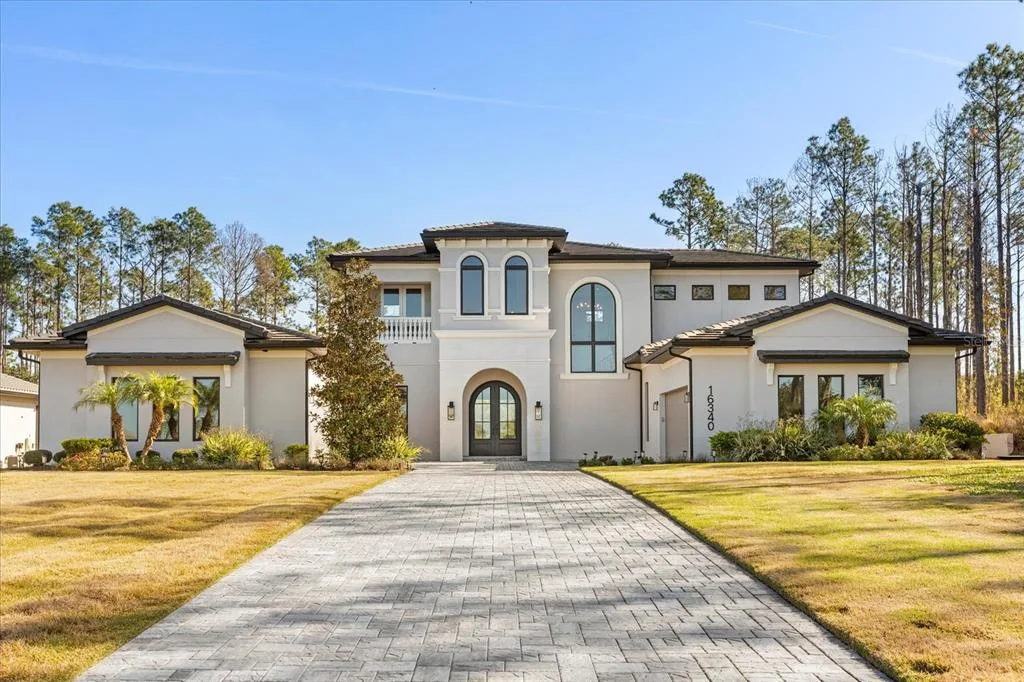 16340 PENDIO DRIVE, BELLA COLLINA, FL 34756