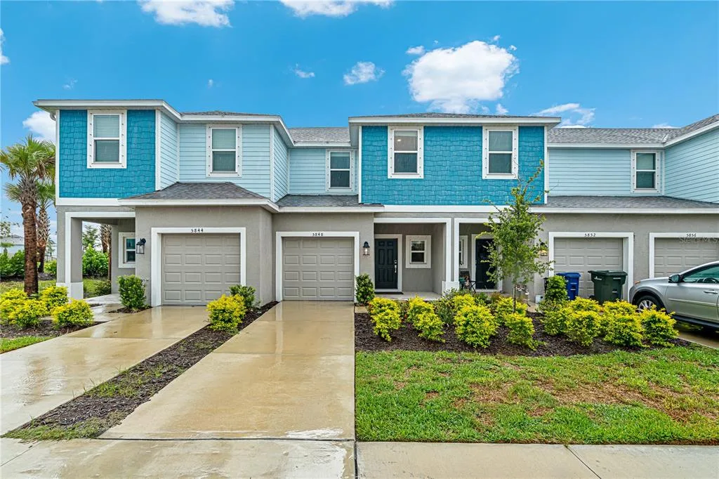 5848 BISCOTTI STREET, NOKOMIS, FL 34275