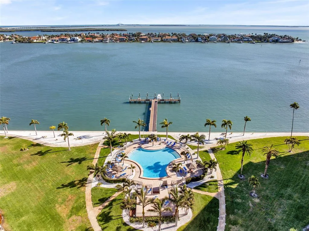 5130 BRITTANY DRIVE S # 507, ST PETERSBURG, FL 33715