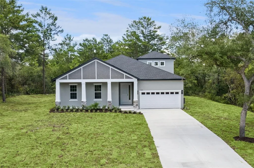 41650 LIGUSTRUM STREET, EUSTIS, FL 32736