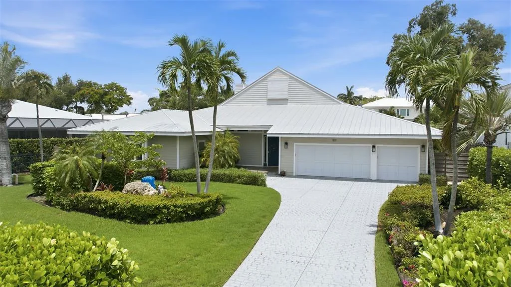1511 N LAKE SHORE DRIVE, SARASOTA, FL 34231