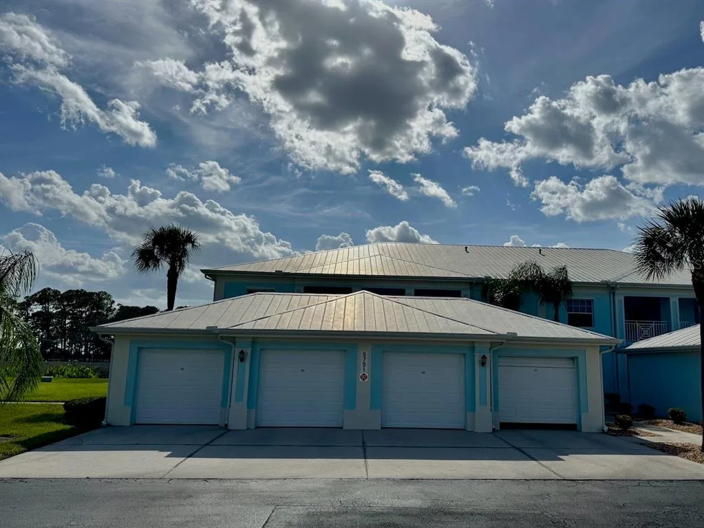 5751 SABAL TRACE DRIVE # 201, NORTH PORT, FL 34287