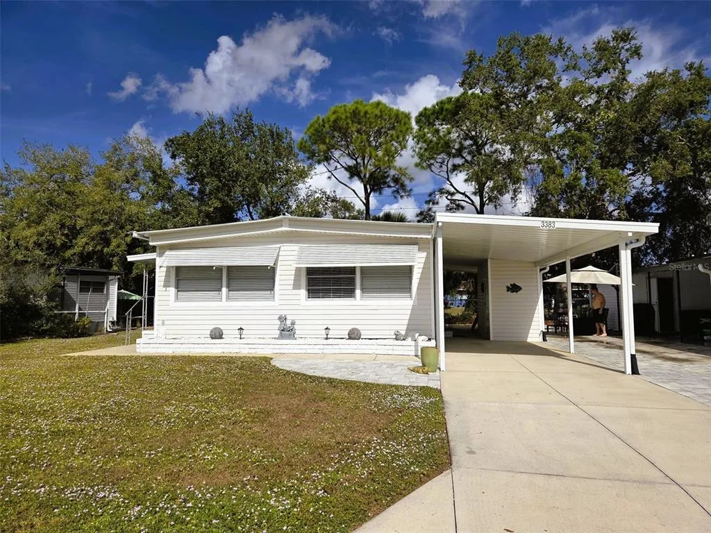 3383 OAKWOOD BOULEVARD N, SARASOTA, FL 34237
