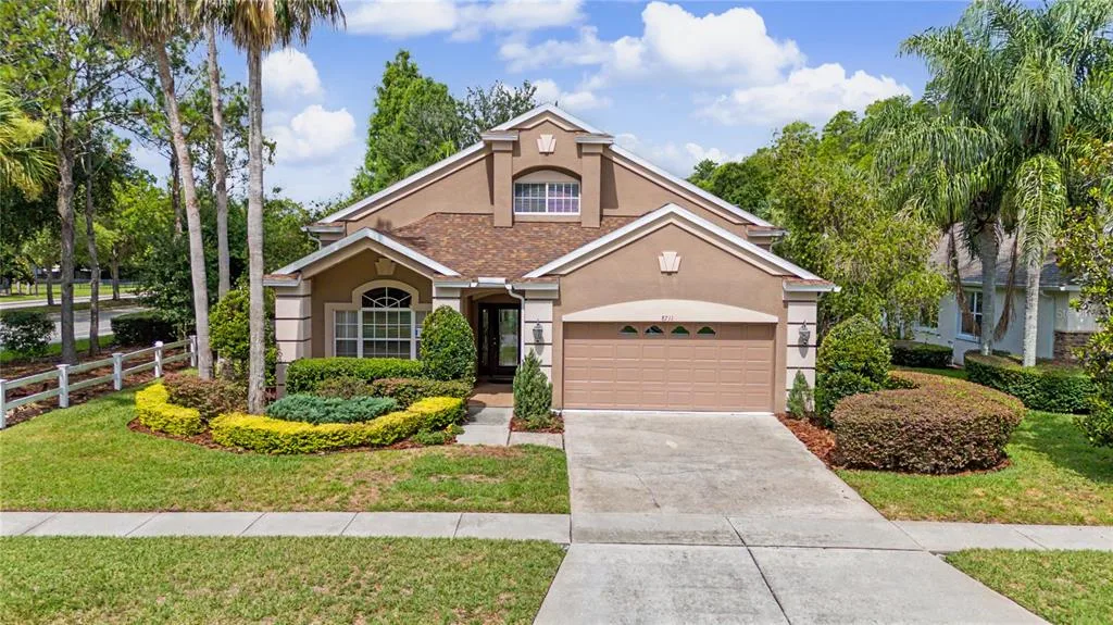 8711 PRESTON WOODS COURT, LAND O LAKES, FL 34638